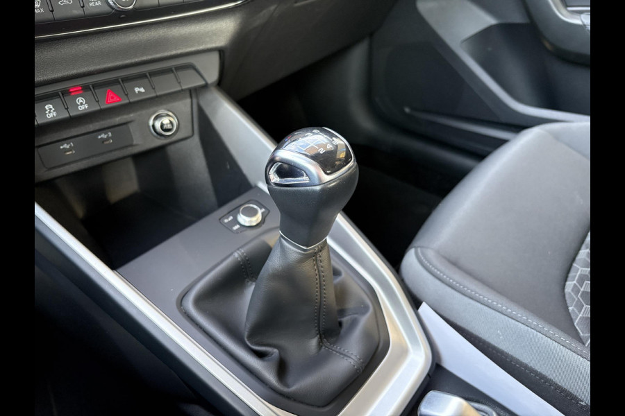 Audi A1 Sportback 30 TFSI S-Edition | Achteruitrijcamera | Cruise Control | Carplay |