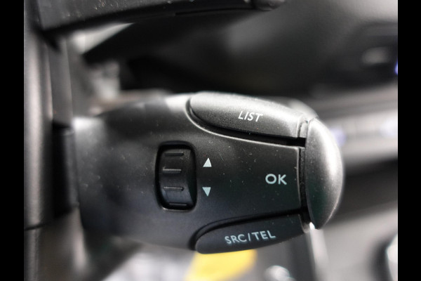 Opel Vivaro 2.0 BlueHDi 145PK S&S L3 Airco Navigatie Cruise Control Trekhaak