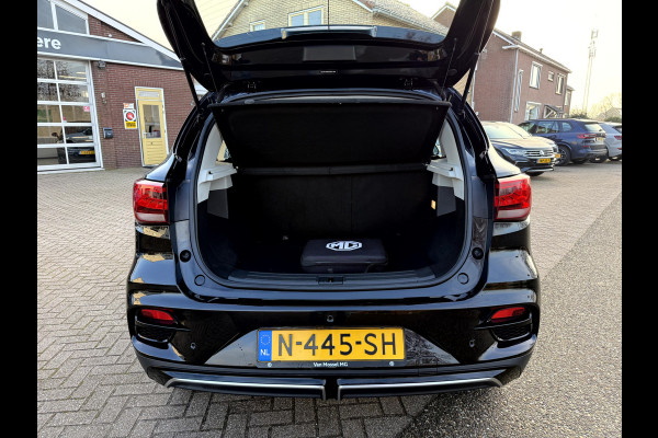MG Mg zs ev EV Long Range Luxury 70 kWh SOH 92,4%, Panoramadak, Leer, 360 camera