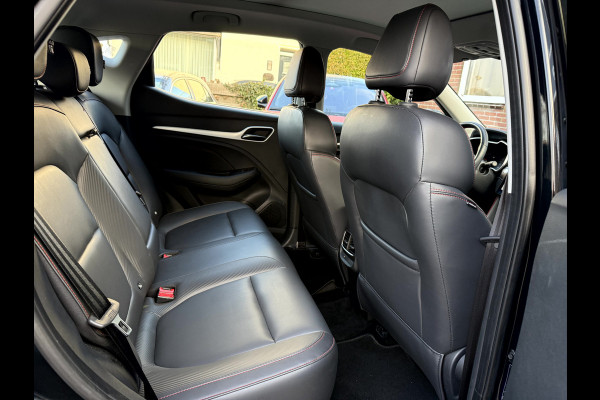 MG Mg zs ev EV Long Range Luxury 70 kWh SOH 92,4%, Panoramadak, Leer, 360 camera