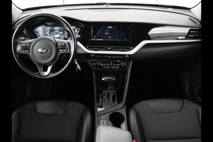 Kia Niro 1.6 GDi Hybrid ExecutiveLine | Schuifdak | Trekhaak | Adaptive cruise | Camera | Half leder | Navigatie | Carplay | Climate control