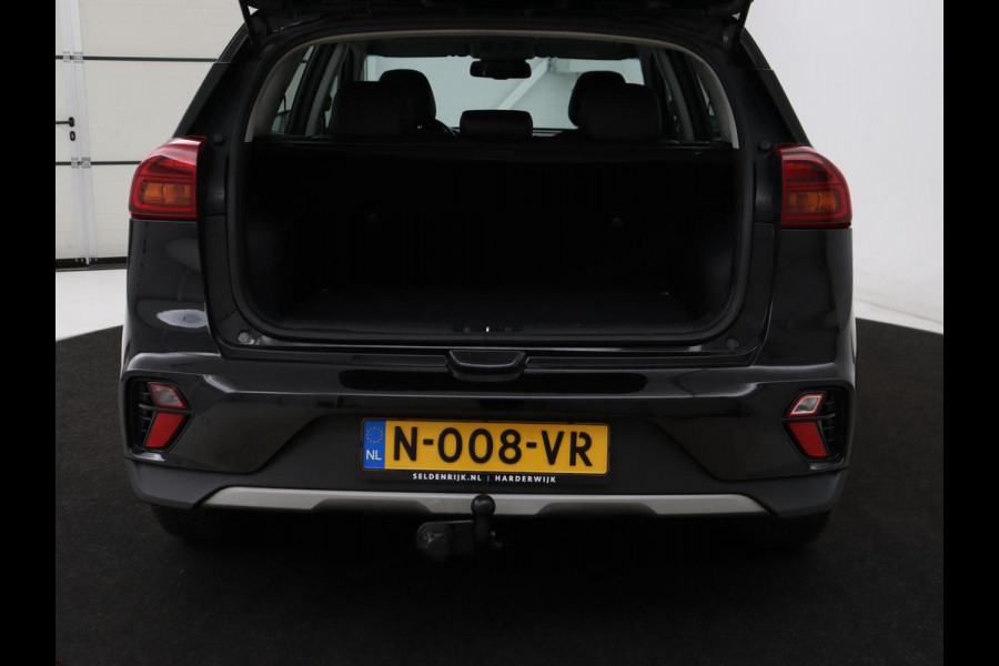 Kia Niro 1.6 GDi Hybrid ExecutiveLine | Schuifdak | Trekhaak | Adaptive cruise | Camera | Half leder | Navigatie | Carplay | Climate control