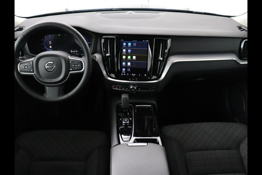 Volvo V60 2.0 T6 Plug-in hybrid AWD Core Bright | Trekhaak | Achterbankverwarming | Adaptive cruise | Carplay | Stoelverwarming | Climate control | Keyless | Parkeerhulp | PHEV | Plug In