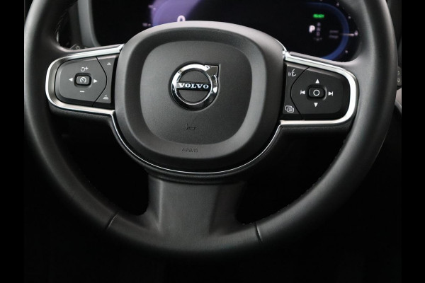 Volvo V60 2.0 T6 Plug-in hybrid AWD Core Bright | Trekhaak | Achterbankverwarming | Adaptive cruise | Carplay | Stoelverwarming | Climate control | Keyless | Parkeerhulp | PHEV | Plug In
