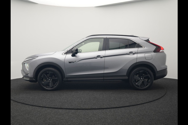 Mitsubishi Eclipse Cross 2.4 Black Edition Plug In Hybrid 188pk Dealer O.H. PHEV | Trekhaak Afn. | Adaptive Cruise | 360 Camera | Alcantara Sportstoelen & Stuur Verwarmd | Apple Carplay | Navigatie Via TomTom | Keyless | Blis | DAB |