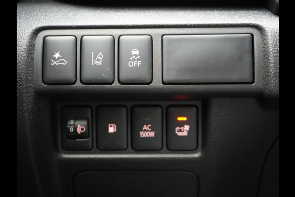 Mitsubishi Eclipse Cross 2.4 Black Edition Plug In Hybrid 188pk Dealer O.H. PHEV | Trekhaak Afn. | Adaptive Cruise | 360 Camera | Alcantara Sportstoelen & Stuur Verwarmd | Apple Carplay | Navigatie Via TomTom | Keyless | Blis | DAB |