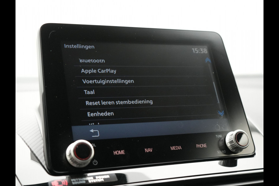 Mitsubishi Eclipse Cross 2.4 Black Edition Plug In Hybrid 188pk Dealer O.H. PHEV | Trekhaak Afn. | Adaptive Cruise | 360 Camera | Alcantara Sportstoelen & Stuur Verwarmd | Apple Carplay | Navigatie Via TomTom | Keyless | Blis | DAB |