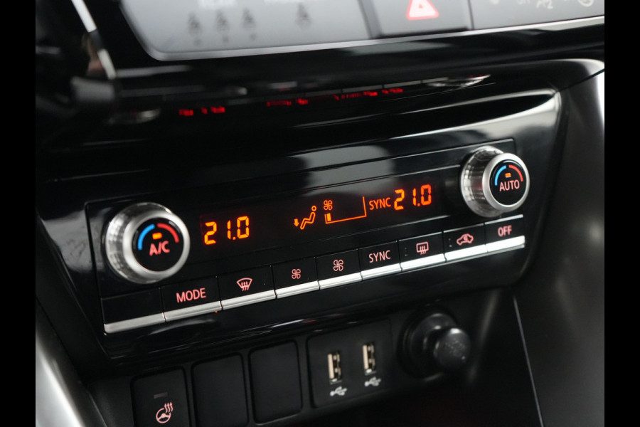 Mitsubishi Eclipse Cross 2.4 Black Edition Plug In Hybrid 188pk Dealer O.H. PHEV | Trekhaak Afn. | Adaptive Cruise | 360 Camera | Alcantara Sportstoelen & Stuur Verwarmd | Apple Carplay | Navigatie Via TomTom | Keyless | Blis | DAB |