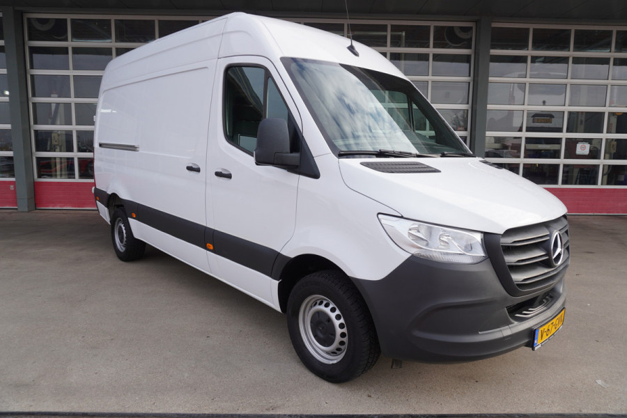 Mercedes-Benz Sprinter 317 170pk CDI L2H2 nr.V126 | Airco | Cruise | camera