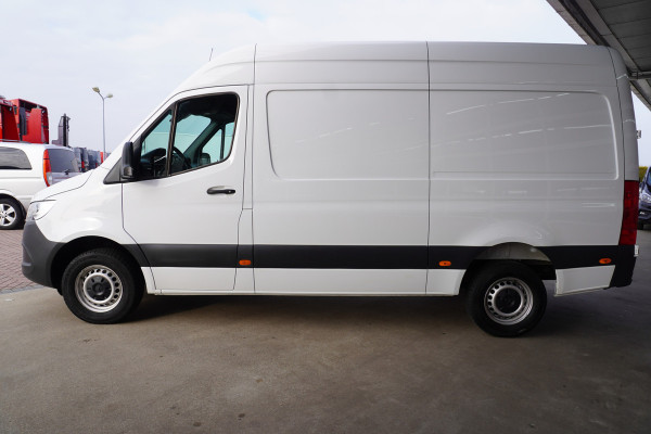 Mercedes-Benz Sprinter 317 170pk CDI L2H2 nr.V126 | Airco | Cruise | camera