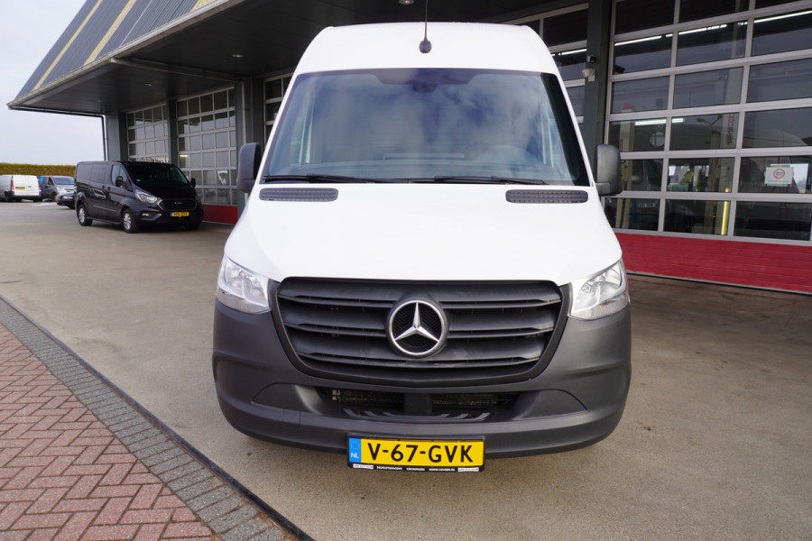 Mercedes-Benz Sprinter 317 170pk CDI L2H2 nr.V126 | Airco | Cruise | camera