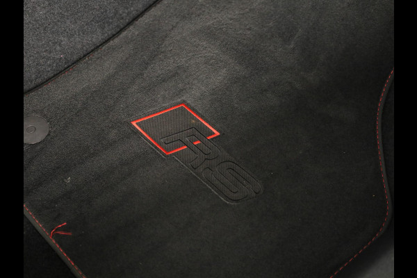 Audi RS 3 Limousine 2.5 TFSI quattro 400pk | Panoramadak | 3-spaaks sport afgevlakt stuurwiel | Adaptief onderstel | SONOS Premium 3D Audio