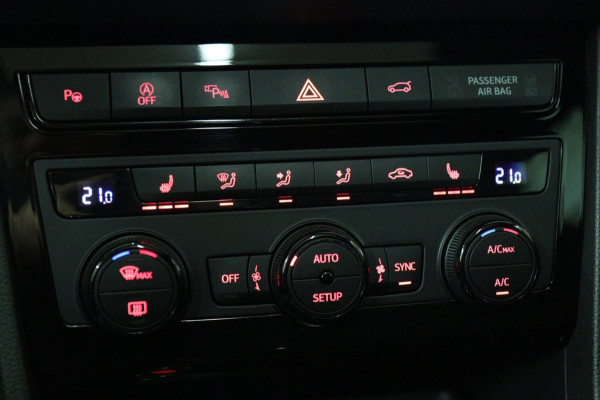 CUPRA Ateca 2.0 TSI 4DRIVE CUPRA PANO/BEATS/360CAM/CARPLAY/BOMVOLL