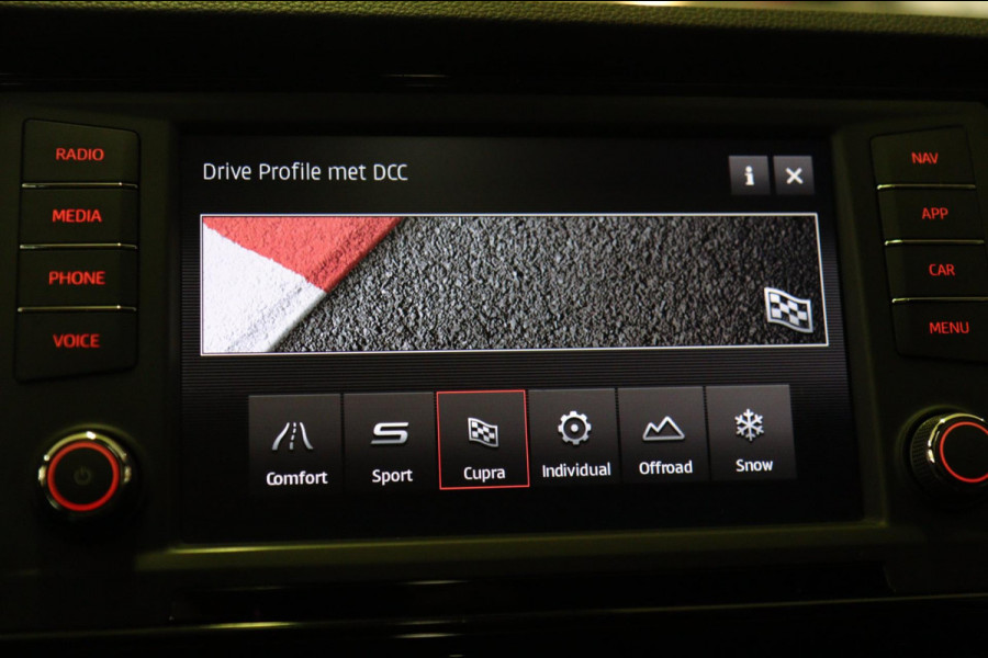 CUPRA Ateca 2.0 TSI 4DRIVE CUPRA PANO/BEATS/360CAM/CARPLAY/BOMVOLL