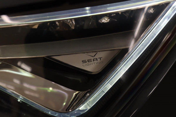 CUPRA Ateca 2.0 TSI 4DRIVE CUPRA PANO/BEATS/360CAM/CARPLAY/BOMVOLL