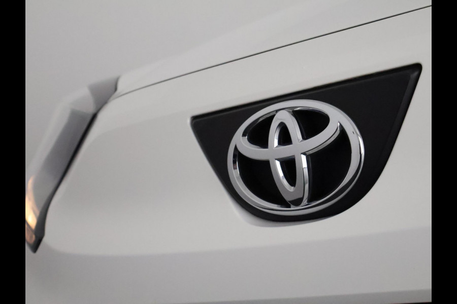 Toyota Aygo X 1.0 VVT-i MT Play Sport | Apple Carplay & Android Auto | Adaptive Cruise Control | Cruise control