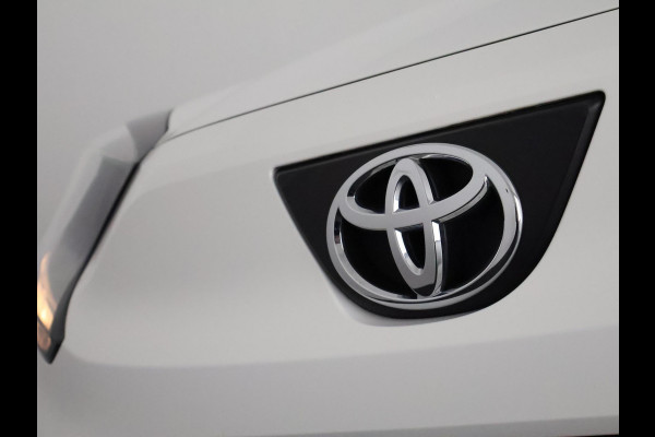 Toyota Aygo X 1.0 VVT-i MT Play Sport | Apple Carplay & Android Auto | Adaptive Cruise Control | Cruise control