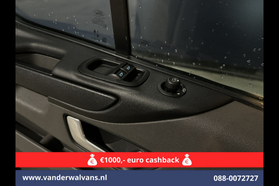 Ford Transit Custom 2.0 TDCI L1H1 Euro6 Airco | Navigatie | Camera | LED | Cruisecontrol Stoelverwarming Parkeersensoren, Verwarmde voorruit, Bijrijdersbank, 2500kg trekvermogen