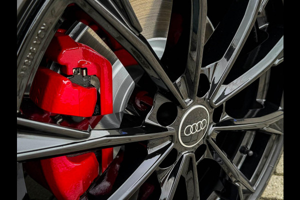 Audi A3 Sportback 45TFSI e PHEV S Edition S line Competition 245pk S-Tronic! 1e|Panoramadak|Virtual Cockpit|Supersport Kuipstoelen