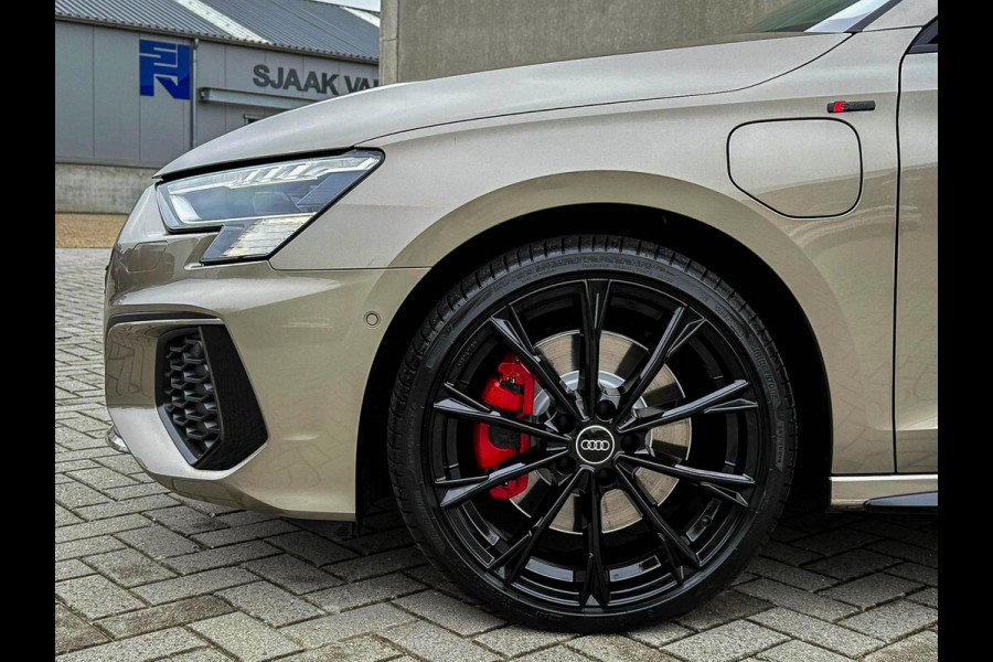 Audi A3 Sportback 45TFSI e PHEV S Edition S line Competition 245pk S-Tronic! 1e|Panoramadak|Virtual Cockpit|Supersport Kuipstoelen
