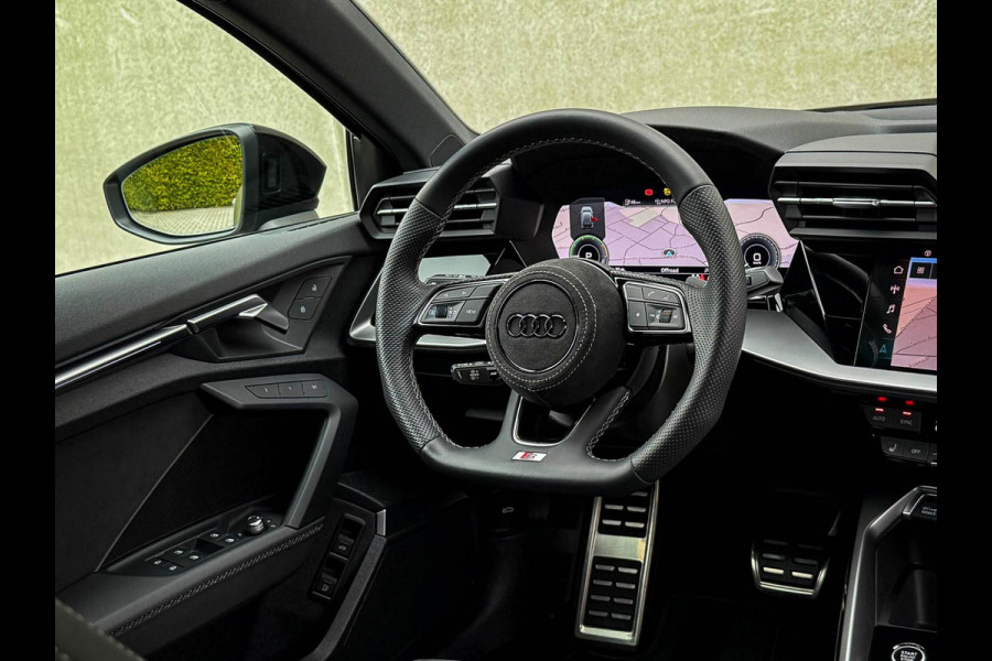 Audi A3 Sportback 45TFSI e PHEV S Edition S line Competition 245pk S-Tronic! 1e|Panoramadak|Virtual Cockpit|Supersport Kuipstoelen