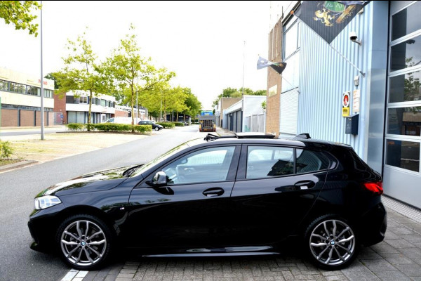 BMW 1-serie 118i High Executive M-Sport LMV18/CAM/NAVI/PANO