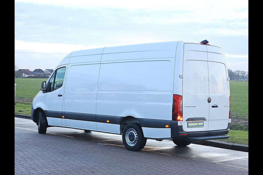 Mercedes-Benz Sprinter 317 1.9 CDI L3H2 RWD automaat, airco, navi, mbux, camera, 50 dkm.