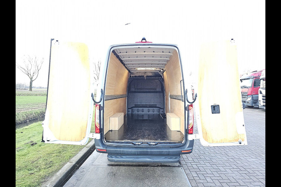 Mercedes-Benz Sprinter 317 1.9 CDI L3H2 RWD automaat, airco, navi, mbux, camera, 50 dkm.