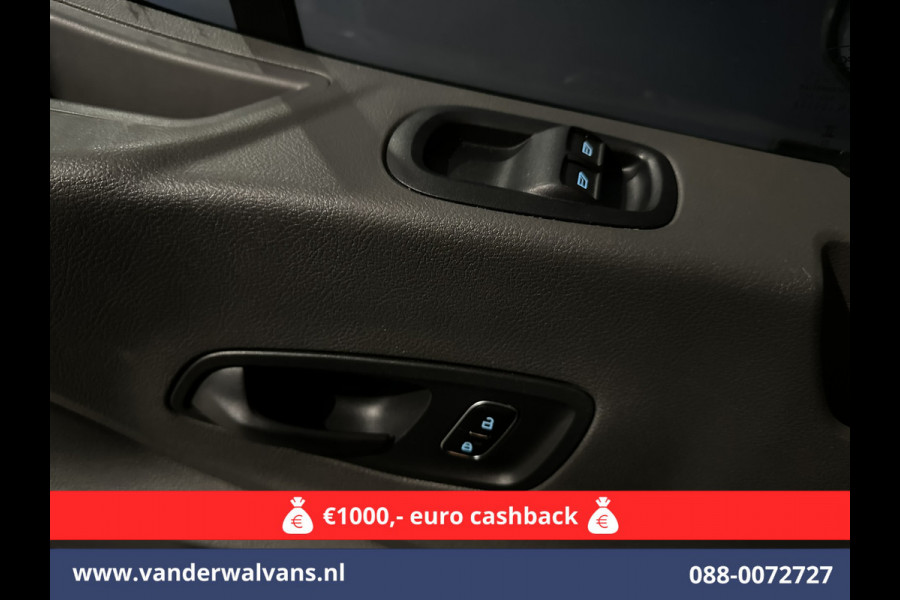 Ford Transit 2.0 TDCI 131pk L4H3 Jumbo Euro6 Airco | Camera | Navigatie | Cruisecontrol | Parkeersensoren | Apple Carplay Android Auto, Bijrijdersbank, 2800kg trekvermogen
