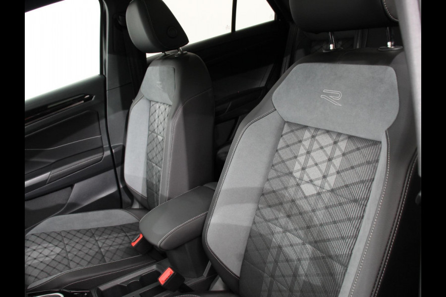 Volkswagen T-Roc 1.5 TSI R-Line+Blackpack | Panoramadak | Climate control | Adaptieve cruise control | LED | Navigatie | Achteruitrijcamera | Parkeersensoren | Apple Carplay/ Android Auto | Radio