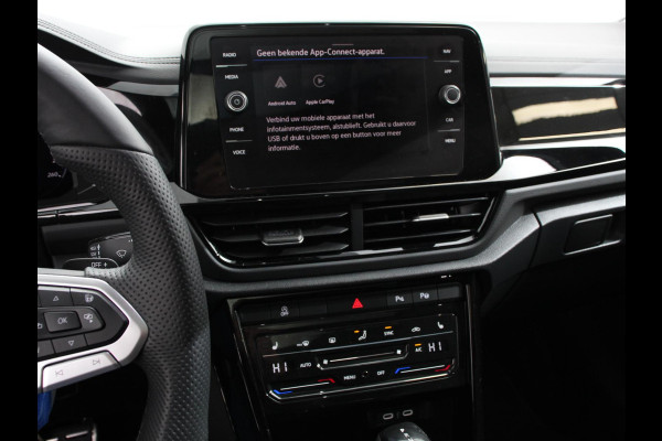 Volkswagen T-Roc 1.5 TSI R-Line+Blackpack | Panoramadak | Climate control | Adaptieve cruise control | LED | Navigatie | Achteruitrijcamera | Parkeersensoren | Apple Carplay/ Android Auto | Radio