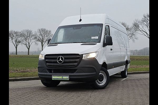 Mercedes-Benz Sprinter 315 L3H2 Automaat Mbux Airco Adaptieve Cruise Camera Trekhaak Euro6 150 PK!