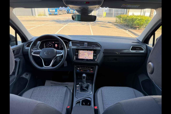 Volkswagen Tiguan 1.4 TSI eHybrid ACC/PDC V&A/LMV/NAVI/PANO