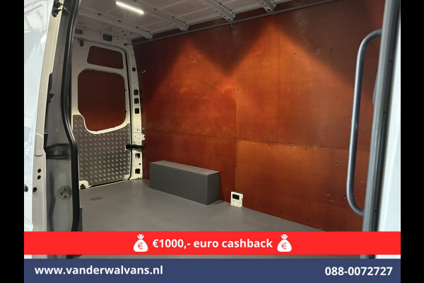 Mercedes-Benz Sprinter 316 CDI 163pk L2H2 Euro6 Airco | Cruisecontrol | 2800kg Trekhaak Parkeersensoren