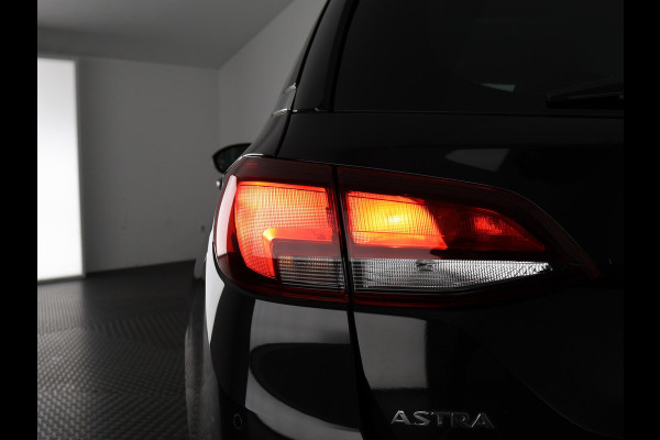 Opel Astra Sports Tourer 1.2 ELEGANCE NAVI GARANTIE TOT 9-2031* PARKEERSENSOREN V+A . CAMERA . APPLE CARPLAY