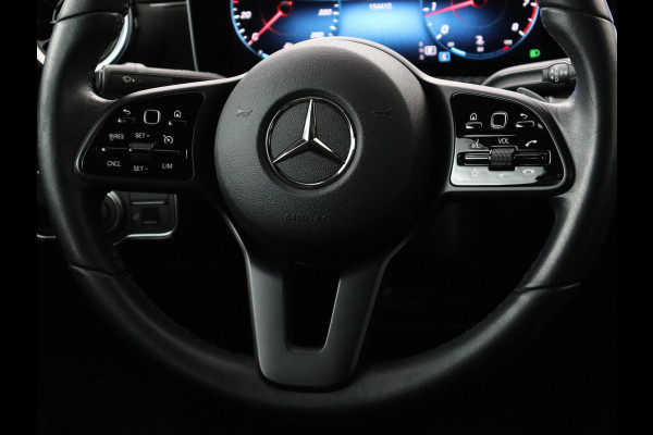 Mercedes-Benz A-Klasse 200 Business Solution | Stoelverwarming | Carplay | Half leder | Camera | Widescreen | Full LED | DAB | Park Assist | Cruise control | Bluetooth | Climate control