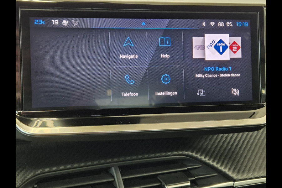 Peugeot e-2008 EV GT Avantage 54 kWh Alcantara | Carplay