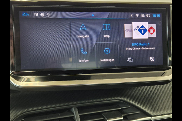 Peugeot e-2008 EV GT Avantage 54 kWh Alcantara | Carplay