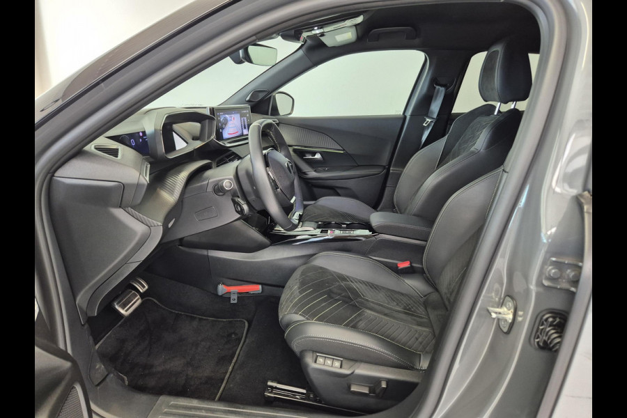 Peugeot e-2008 EV GT Avantage 54 kWh Alcantara | Carplay