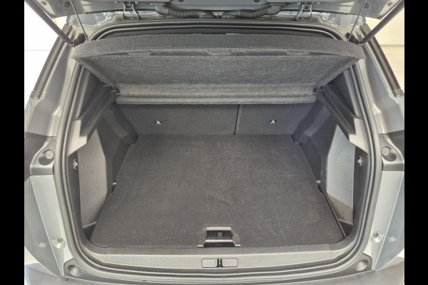 Peugeot e-2008 EV GT Avantage 54 kWh Alcantara | Carplay