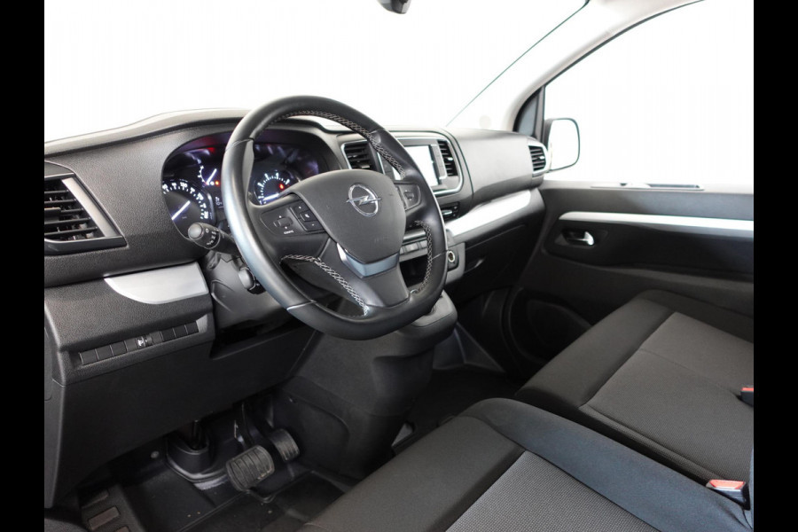 Opel Vivaro 2.0 CDTI 145 pk L3H1 Edition 3-zits Automaat Airco Navigatie Bluetooth Trekhaak