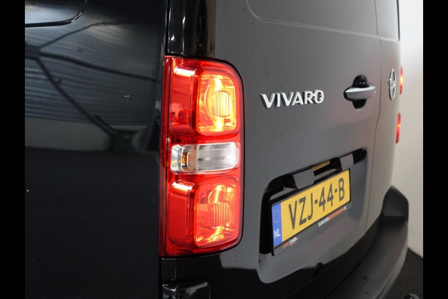 Opel Vivaro 2.0 CDTI 145 pk L3H1 Edition 3-zits Automaat Airco Navigatie Bluetooth Trekhaak