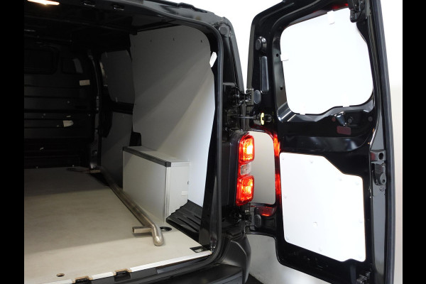 Opel Vivaro 2.0 CDTI 145 pk L3H1 Edition 3-zits Automaat Airco Navigatie Bluetooth Trekhaak