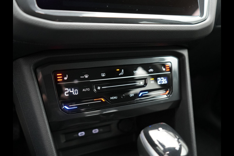 Volkswagen Tiguan 1.4 TSI eHybrid Life Plug In Hybrid 245pk Dealer O.H. PHEV | Trekhaak Af Fabriek | Adaptive Cruise | Sportstoelen & Stuur Verwarmd | Virtual | Keyless | Blis | Navigatie | DAB |
