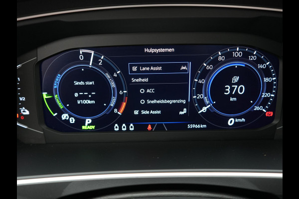 Volkswagen Tiguan 1.4 TSI eHybrid Life Plug In Hybrid 245pk Dealer O.H. PHEV | Trekhaak Af Fabriek | Adaptive Cruise | Sportstoelen & Stuur Verwarmd | Virtual | Keyless | Blis | Navigatie | DAB |