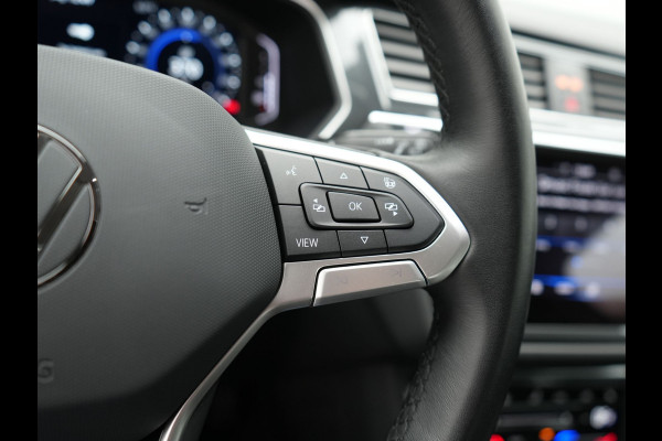 Volkswagen Tiguan 1.4 TSI eHybrid Life Plug In Hybrid 245pk Dealer O.H. PHEV | Trekhaak Af Fabriek | Adaptive Cruise | Sportstoelen & Stuur Verwarmd | Virtual | Keyless | Blis | Navigatie | DAB |