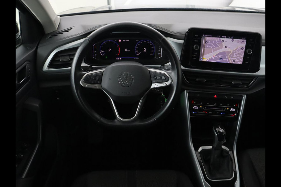 Volkswagen T-Roc 1.5 TSI Life Business | Stoelverwarming | Camera | Virtual Cockpit | Carplay | Full LED | Adaptive cruise | Navigatie | Park Assist | Climate control | DAB | Bluetooth