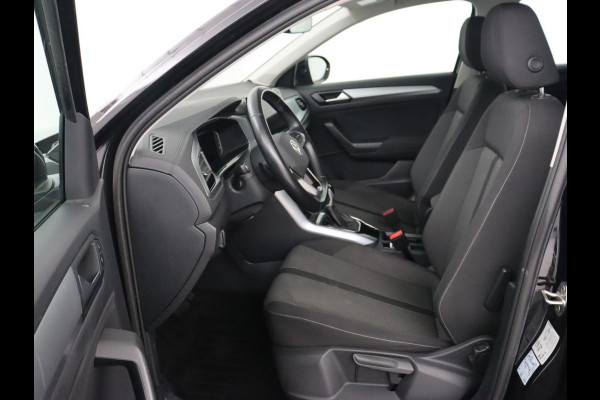 Volkswagen T-Roc 1.5 TSI Life Business | Stoelverwarming | Camera | Virtual Cockpit | Carplay | Full LED | Adaptive cruise | Navigatie | Park Assist | Climate control | DAB | Bluetooth