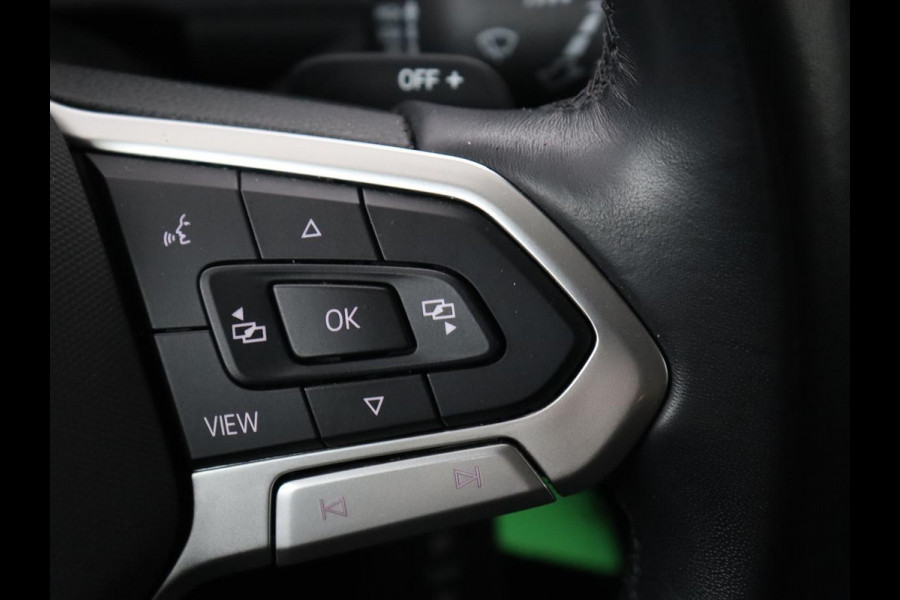 Volkswagen T-Roc 1.5 TSI Life Business | Stoelverwarming | Camera | Virtual Cockpit | Carplay | Full LED | Adaptive cruise | Navigatie | Park Assist | Climate control | DAB | Bluetooth