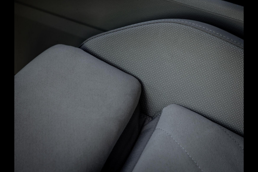 Volkswagen Golf 1.4 eHybrid Style Adaptieve Cruise Control|Eerste eigenaar